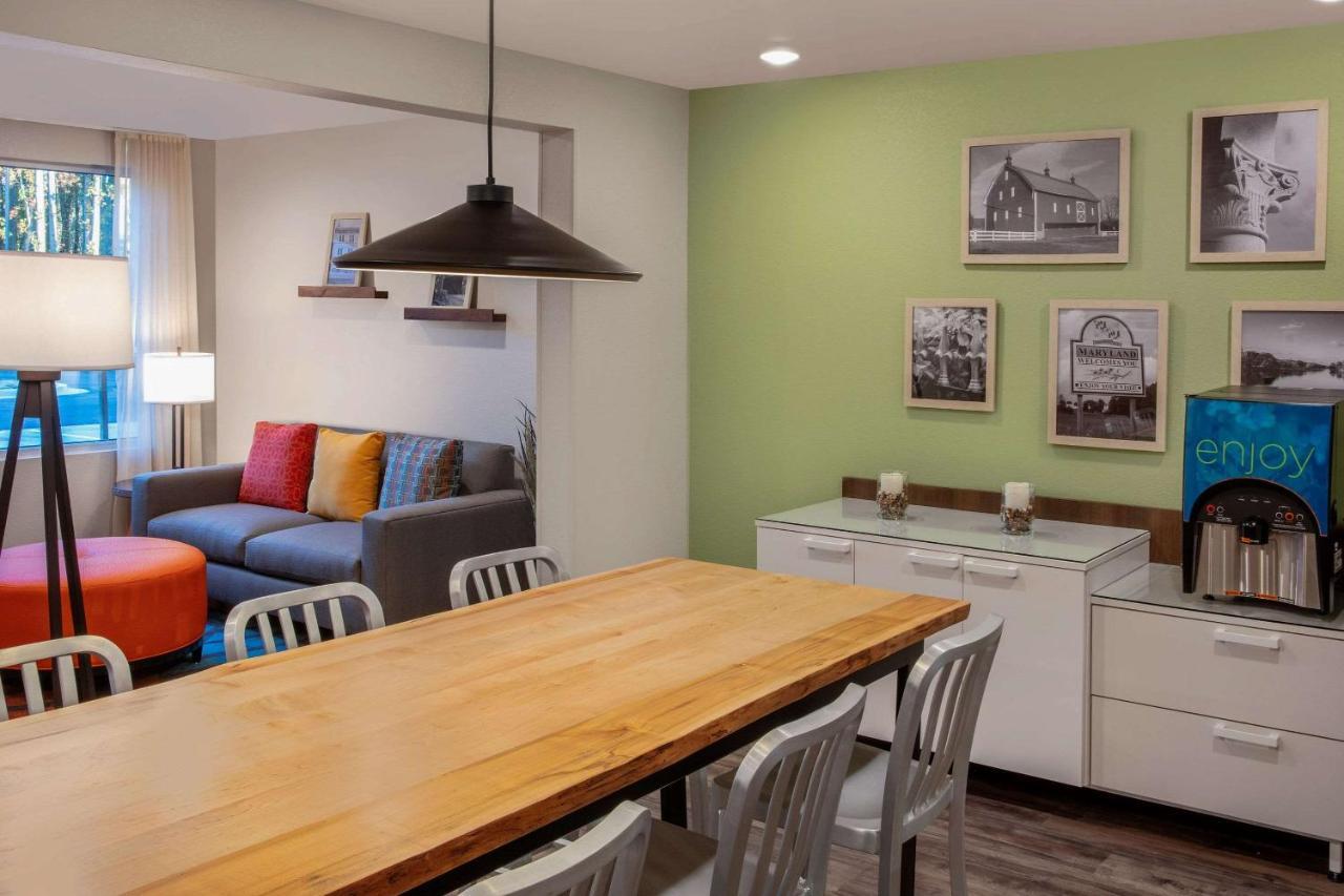 Wood Spring Suites Washington Dc East Arena Drive Lake Arbor Екстериор снимка
